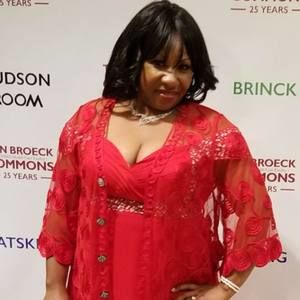 Meet your Posher, Vivienne